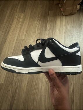 Nike Panda Dunks